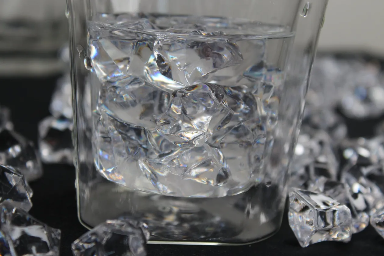 ForensicFX Studios Acrylic Ice Cubes Discount