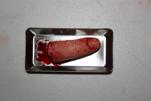ForensicFX Studios Severed Finger Prop On Medical Metal Tray Shop